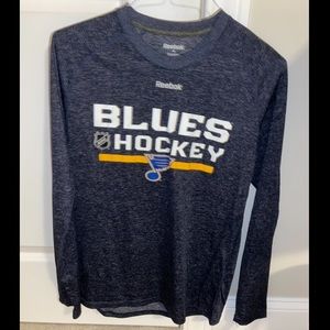 St. Louis Blues Long Sleeve performance shirt (M)